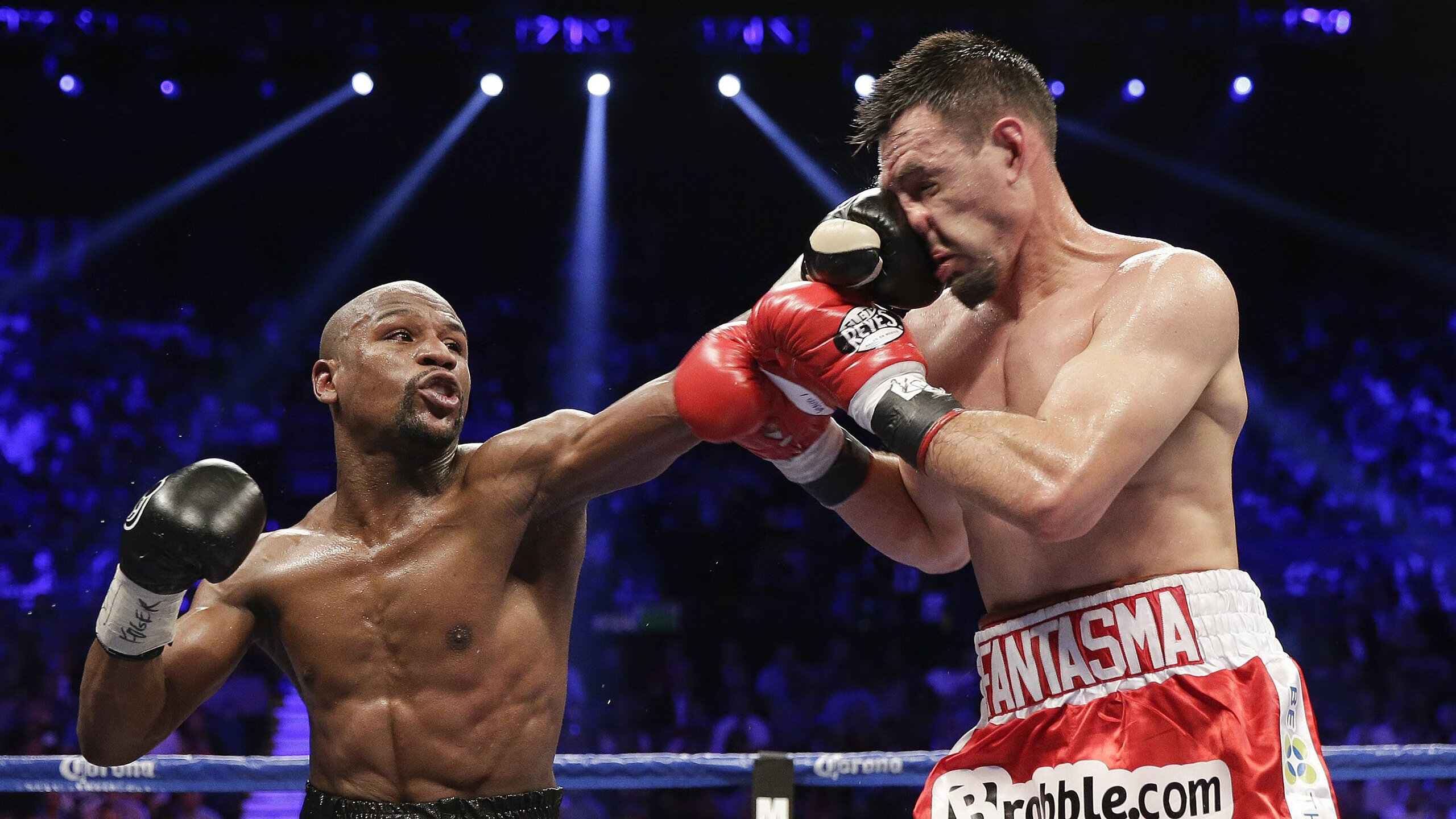 达米恩·麦肯齐：从背后进攻到精准脚法，他为全黑队带来无限可能