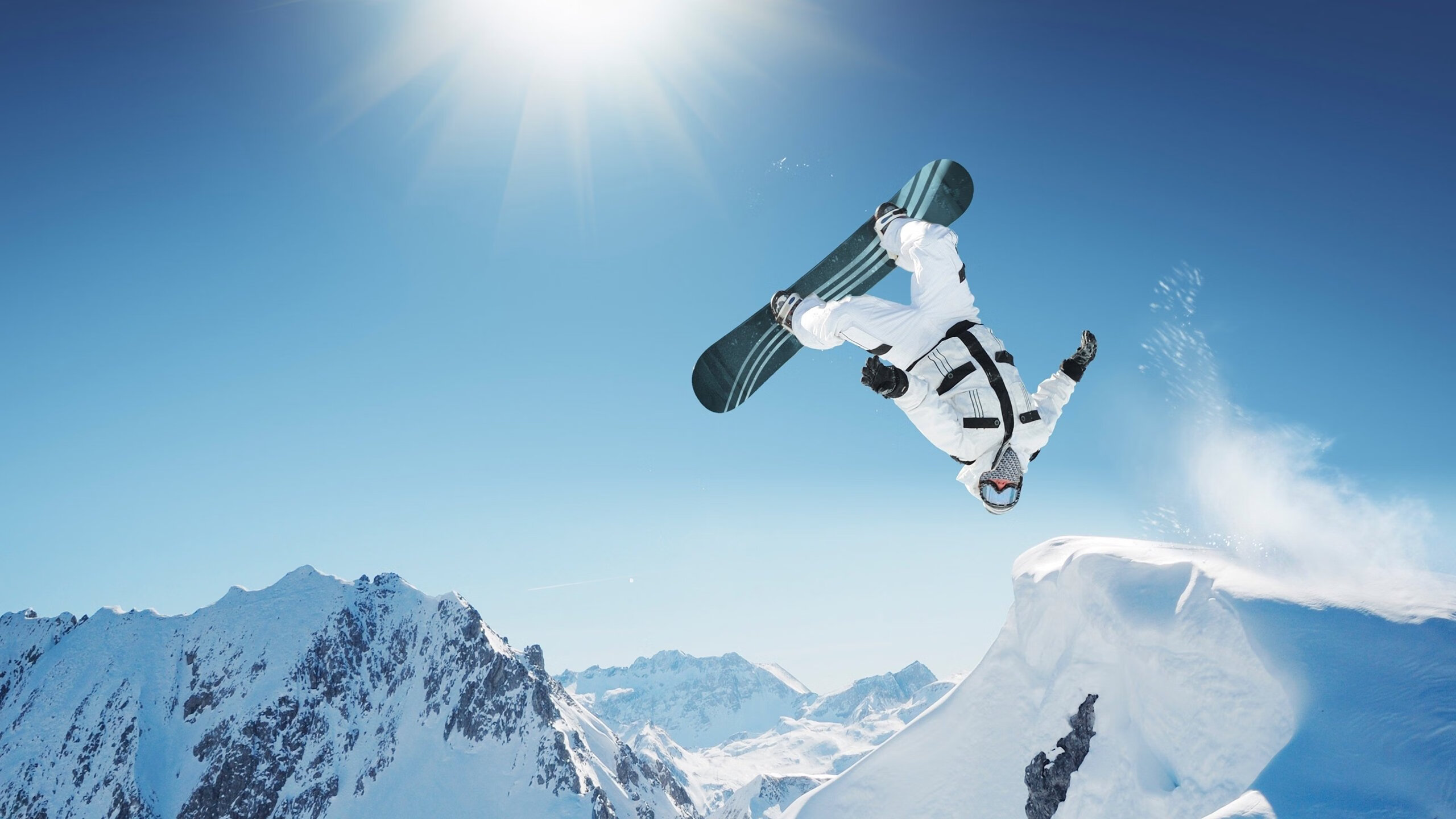 体育场景成为广告创意拍摄主流背景，体育广告形式